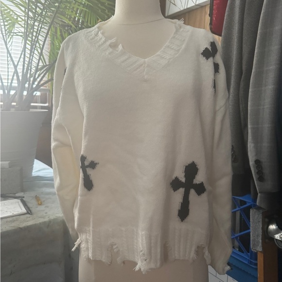 Unique Vintage Sweaters - Unique Vintage White V-Neck Sweater with Black Crosses